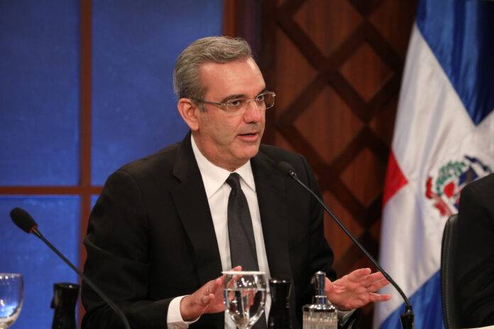 Luis Abinader mantendrá diálogo con observadores electorales internacionales