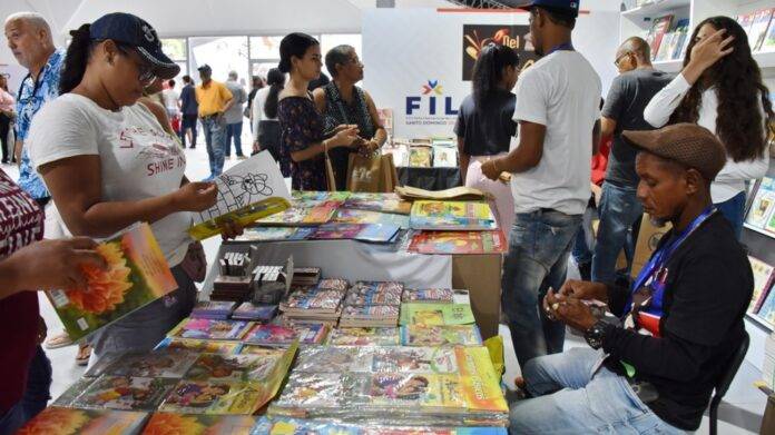 Ministerio de Cultura abre convocatoria para la Feria Internacional del Libro 2024; Cierre el 20 de junio