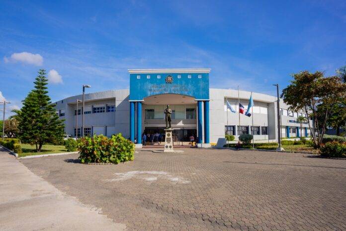 Dirección de Migración investiga denuncia de aires acondicionados en apartamentos