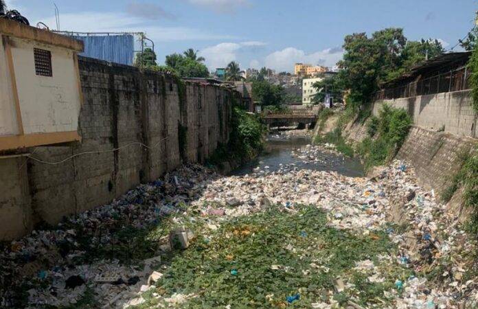 Denuncia Ciudadana sobre la Cañada de Santo Domingo Oeste: Llamado a la Acción para Autoridades y Ciudadanía