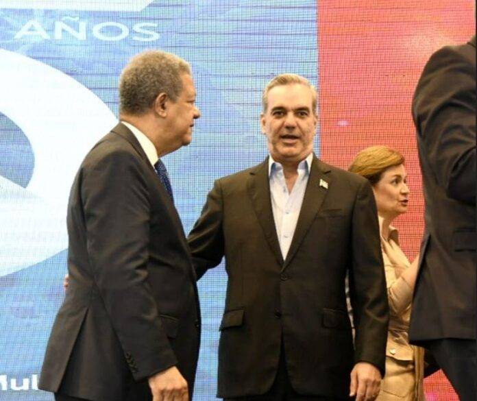 La reunión programada para hoy entre Abinader y Leonel ha sido aplazada