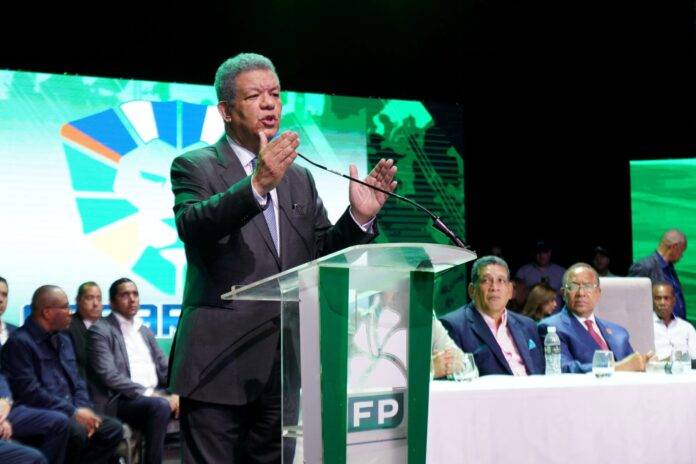 Leonel Fernández gastó más de RD$375 millones en pasada campaña electoral