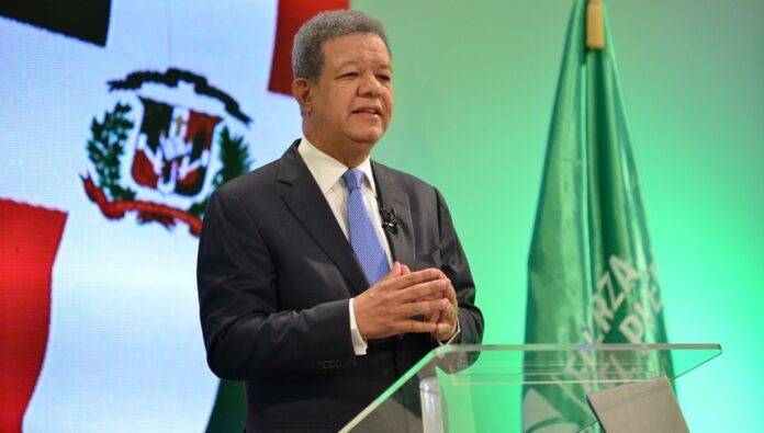 Leonel acusa al gobierno de Abinader de comprar las elecciones en lugar de ganarlas