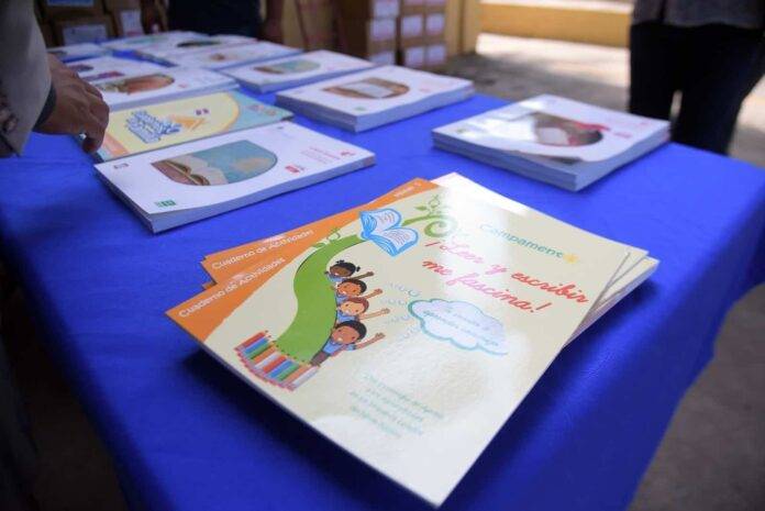 Ministerio de Educación inicia a partir de hoy la distribución de 12 millones de libros de texto