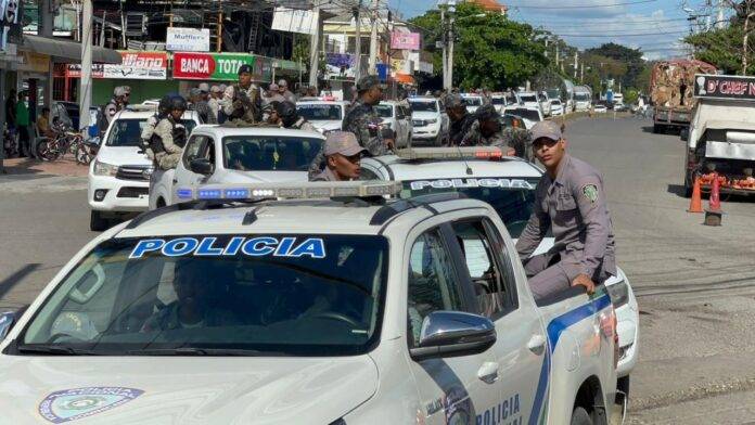 Anuncian seguro de vida de dos millones de pesos para policías que patrullan en las calles
