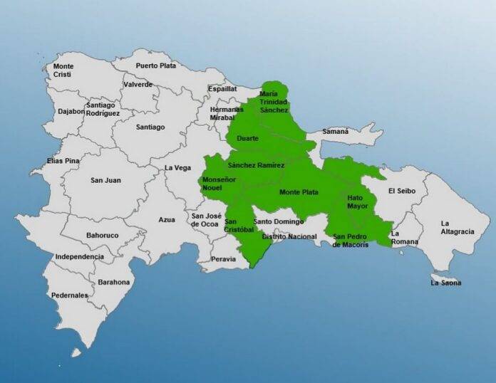 COE eleva a 8 las provincias en alerta verde por incidencia de onda tropical
