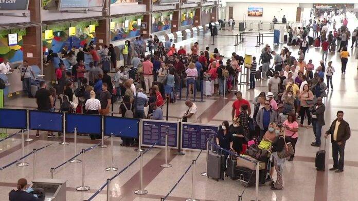 Caída global del sistema de aeropuertos no afecta a los operados por Aerodom