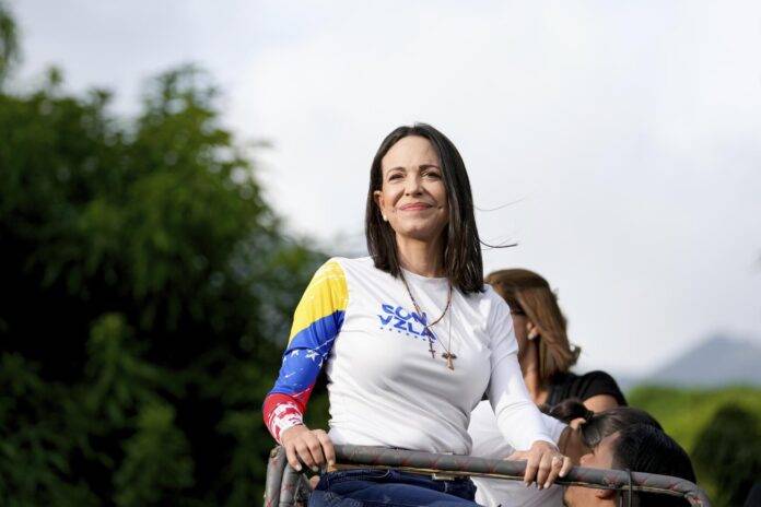 María Corina Machado rechaza la oferta de asilo hecha por Costa Rica ante la amenaza de su detención