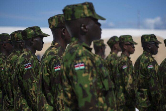 Policías kenianos logran avances en Haití al recuperar infraestructuras esenciales