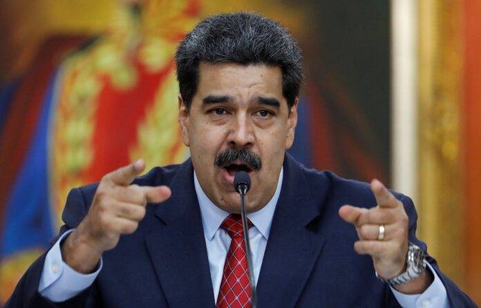 Nicolás Maduro denuncia que la oposición prepara un «atentado» para este sábado en Caracas