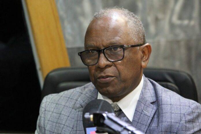 Jurista dice que reforma podría inhabilitar a Leonel Fernández