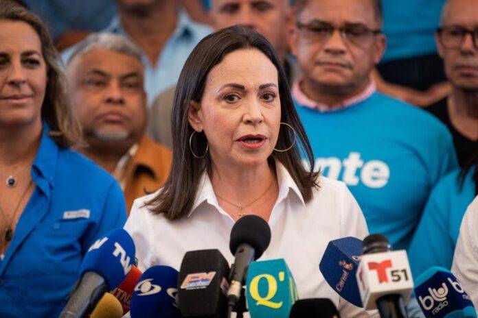 María Corina Machado reitera su lucha desde Venezuela mientras Edmundo González continúa su labor desde el exilio