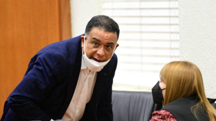 Empresa de Alexis Medina comercializó medicamentos a Salud Pública bajo una falsa exclusividad de distribución, según el Ministerio Público