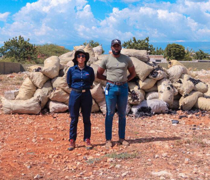 Medio Ambiente interviene en bosque seco de Pedernales por violaciones en construcción de aeropuerto