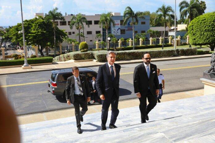 Antony Blinken llega al Palacio Nacional para reunión con el presidente Luis Abinader