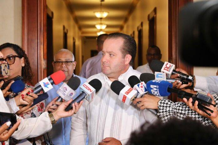 Paliza afirma que no tiene sentido dialogar con el gobierno de Nicolás Maduro