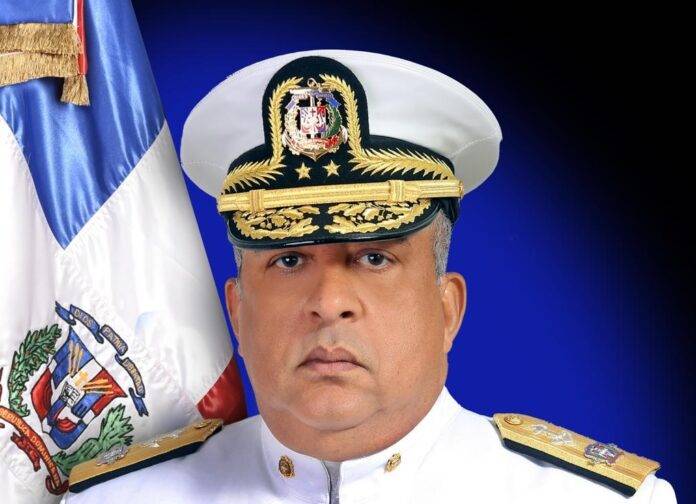 Luis Abinader nombra a Luis Rafael Lee Ballester como nuevo director de Migración