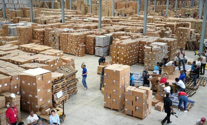 Inabie afirma quemará útiles en mal estado que costaron 100 millones de pesos