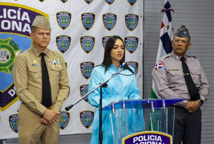 Ministra Interior y Policía asegura tasa de homicidios ha bajado a 7.3 por ciento en septiembre