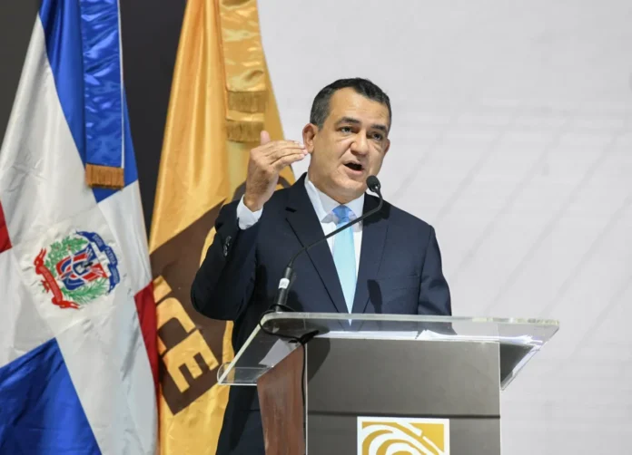 Román Jáquez busca su reelección como presidente de la JCE