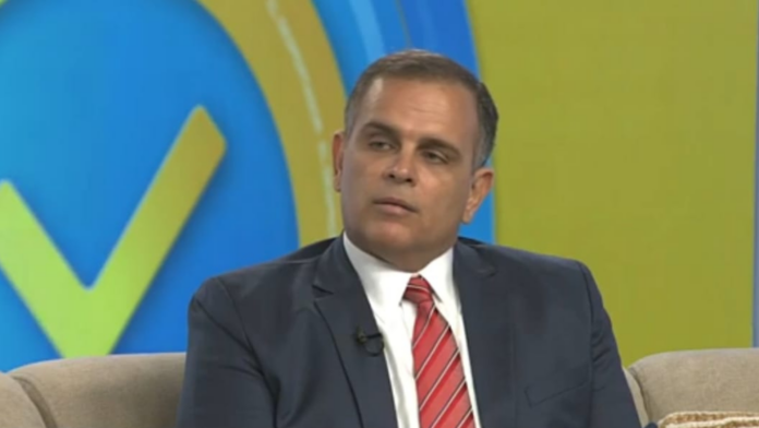 Jochi Vicente llama a sectores a quejarse sobre la reforma fiscal en el Congreso