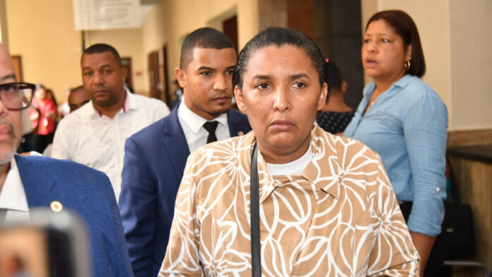 Madre de Joshua Fernández pide penas más severas para los responsables del homicidio de su hijo