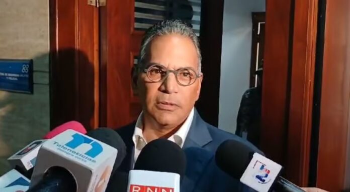 Rubén Darío Paulino Sem asegura colaboración, pero no ofrece detalles sobre interrogatorio en caso de corrupción