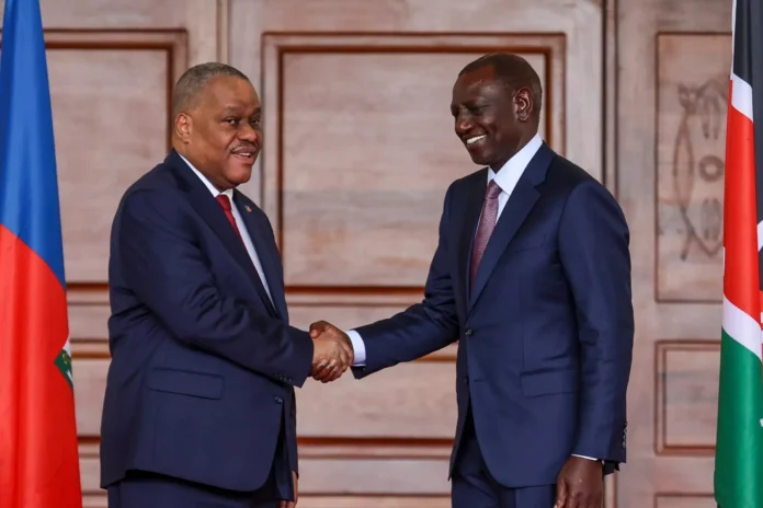 Presidente de Kenia confirma envío de 600 policías adicionales a Haití el próximo mes