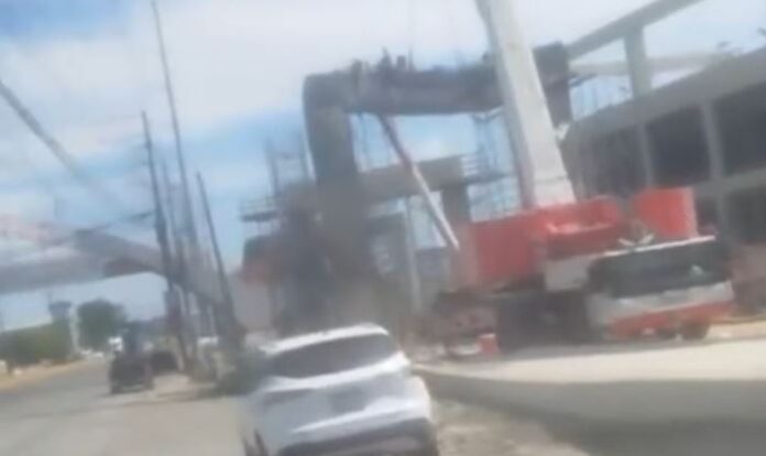 Denuncian fallo estructural en tramo del metro en el km 13 de la autopista Duarte