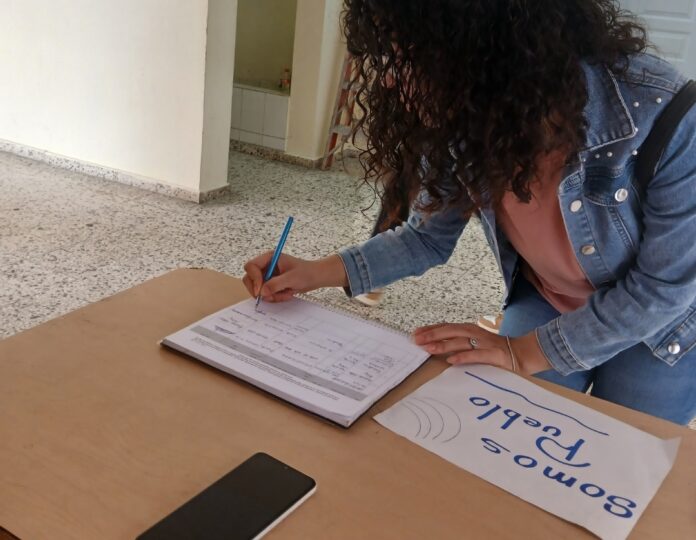 San Francisco de Macorís firmando para eliminar financiamiento público a partidos políticos