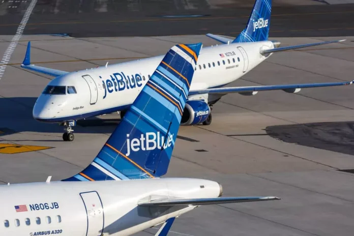 Vuelo de JetBlue con destino a Nueva York también sufrió disparos desde tierra en Puerto Príncipe