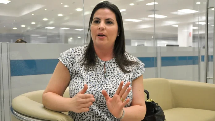 Claudia Álvarez die que “La Cámara de Cuentas ha debilitado su función fiscalizadora y credibilidad”