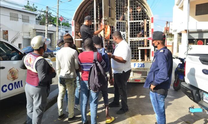 Migración suspende repatriaciones de haitianos durante las festividades de fin de año
