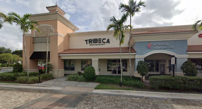 Nuevo punto de firma para eliminar el financiamiento a partidos políticos en Tribeca Restaurant de Miramar en Florida