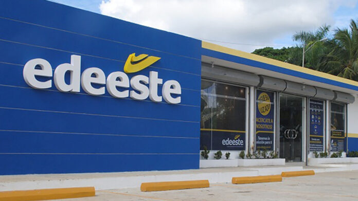 EDEESTE asegura que cables en el suelo en sector la Toronja son de empresas telefónicas