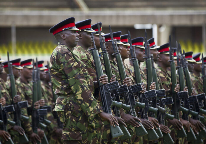 Policías kenianos en Haití denuncian retrasos salariales y malas condiciones en misión de la ONU