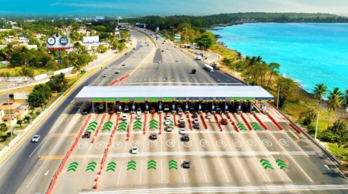 Peajes estarán libres de pago hasta la mañana del 1 de enero para agilizar el tránsito