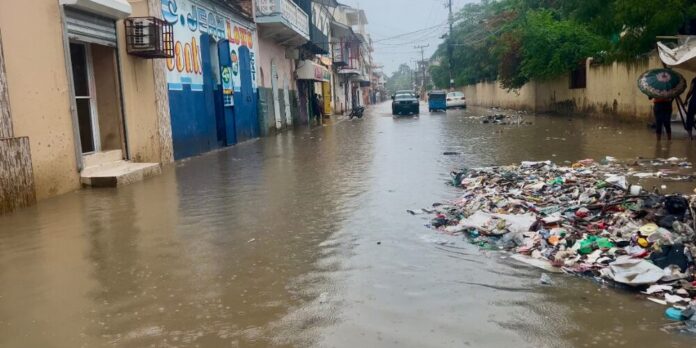 Aumentan a 10 los muertos por lluvias torrenciales en Haití; miles de hogares afectados