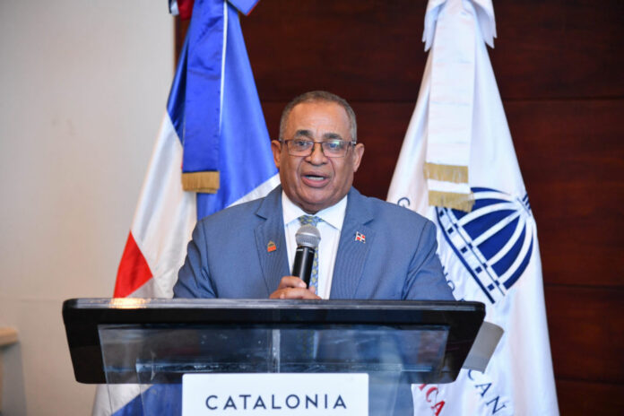 Salud Pública investiga muerte de Pamela Almánzar tras cirugía estética con Edgar Contreras