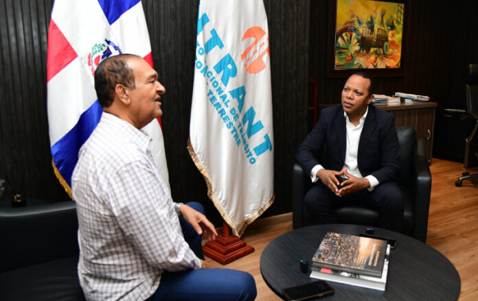 No habrá aumento de pasaje: Intrant ofrece Bonogas a transportistas