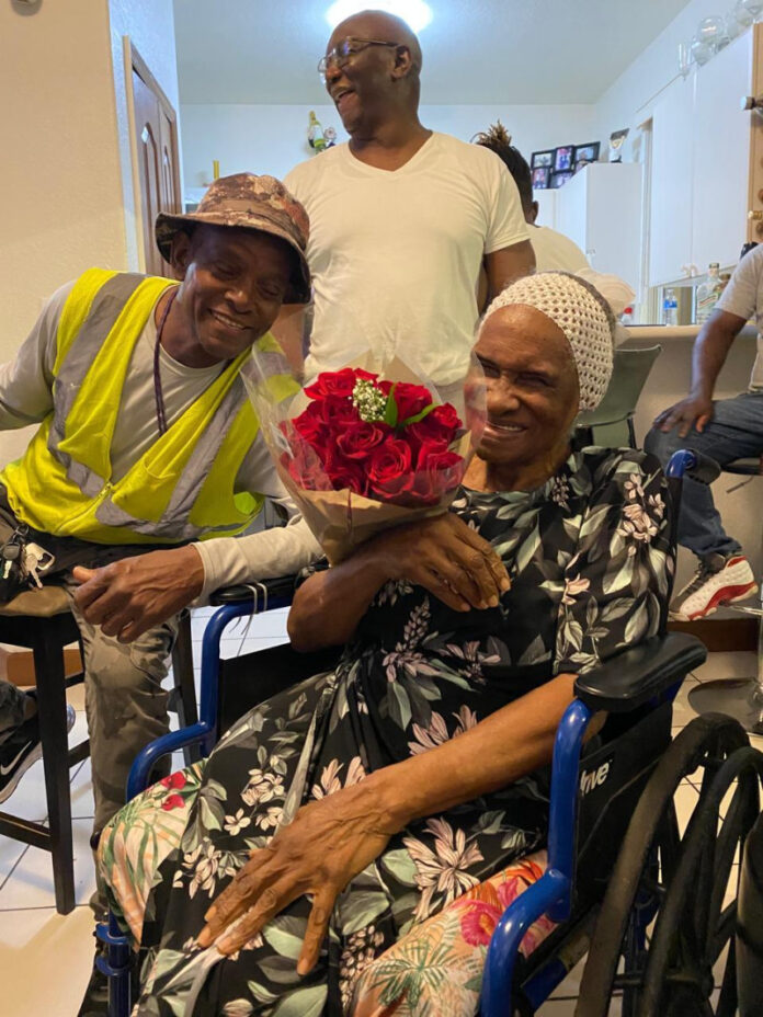 Hacienda promete pago a sucesores de los terrenos de Eladia María