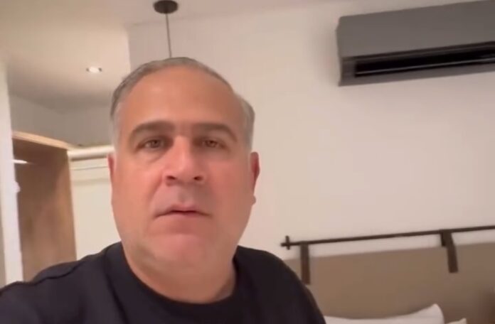 Denuncian robo de pertenencias en equipaje durante vuelo con Arajet