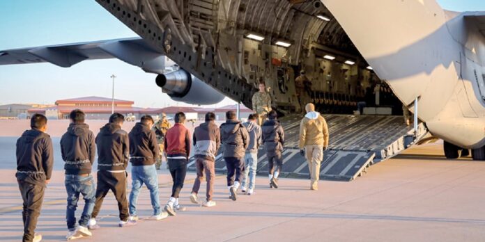 Estados Unidos realiza histórica operación de deportación tras la investidura de Donald Trump