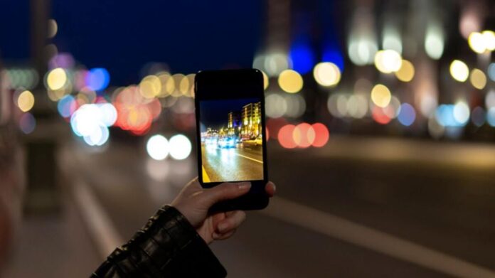 Código Penal sanciona la difusión de videos sin consentimiento: hasta un año de prisión