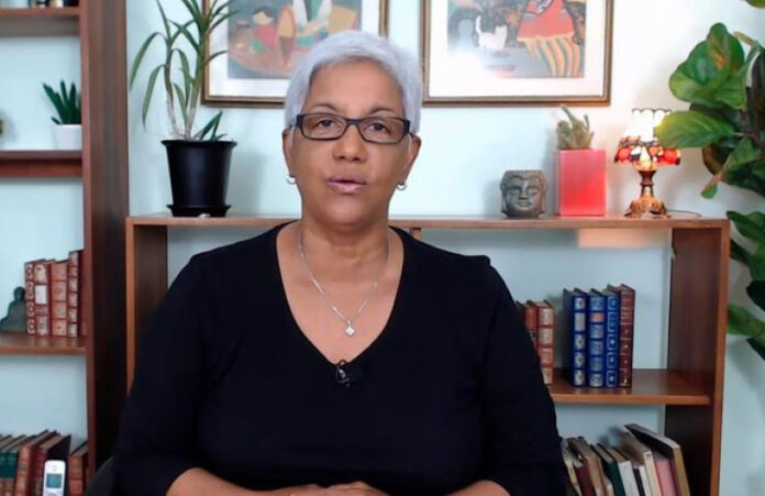 Altagracia Salazar advierte acciones legales contra quienes difundieron acusaciones de Johnny Arrendel