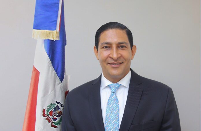 Profesor Ivan Gatón invita a conocer la zona fronteriza de República Dominicana