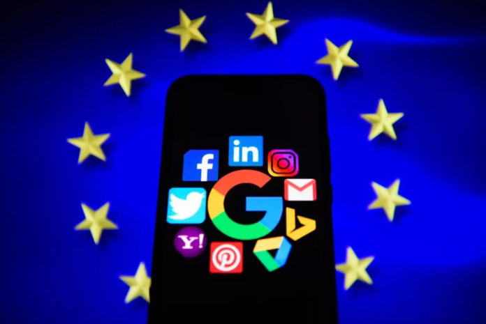 La UE Exige Más Medidas a las Plataformas Digitales para Combatir la Desinformación