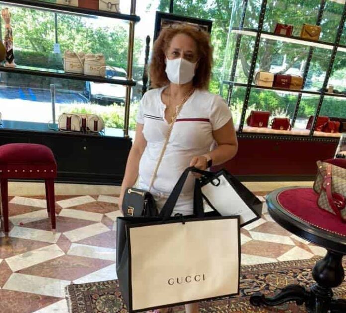 Dominicana arrestada en Nueva York por fraude millonario al Gobierno de EE. UU. por 12 millones de dólares