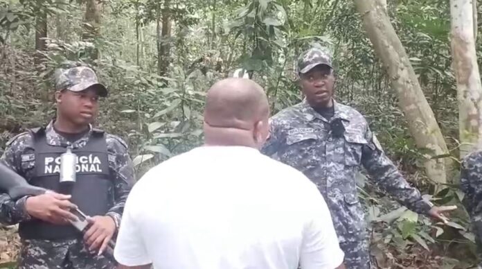 Comunidades siguen protestando contra Barrick Gold por daños ambientales y tala de árboles