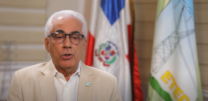 Martín Robles Morillo, Administrador de la ETD, aclara que no hay apagones en el país y defiende el alto costo del servicio eléctrico